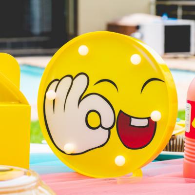 Matassia Peters Emoji Party 07